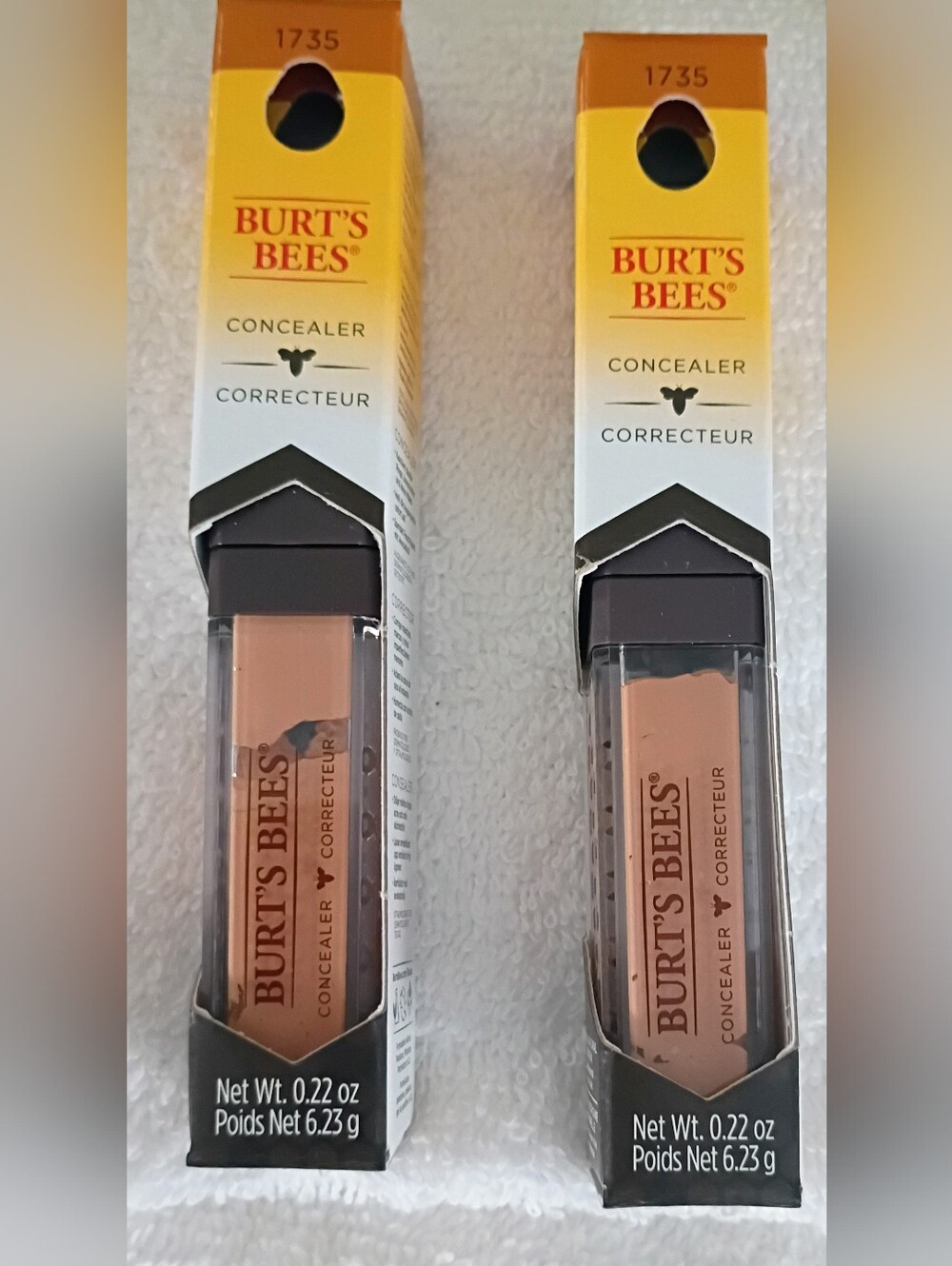 Nwt Burt's Bees Concealer